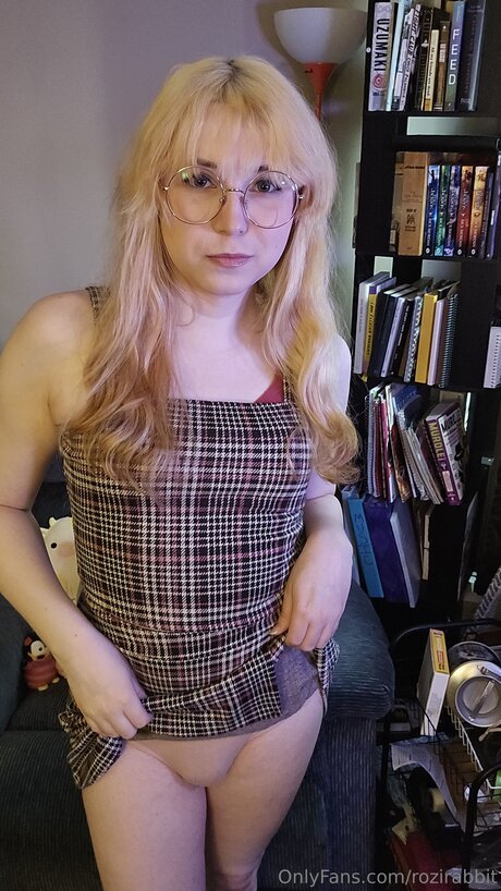 sexy dress onlyfans beautiful pictures