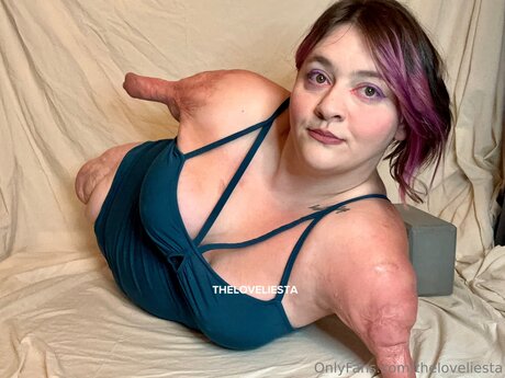 Theloveliesta star erotic image