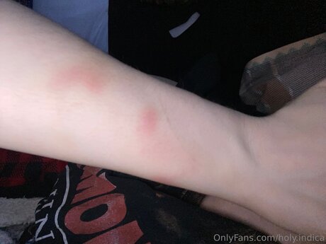 Holy Indica model hot picture