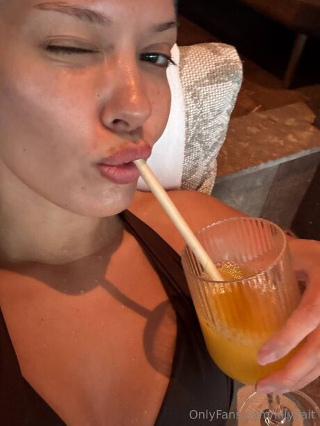 japanese milf onlyfans free sexy pic