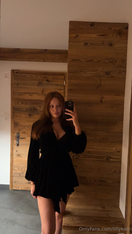 Lillykait free actress pics