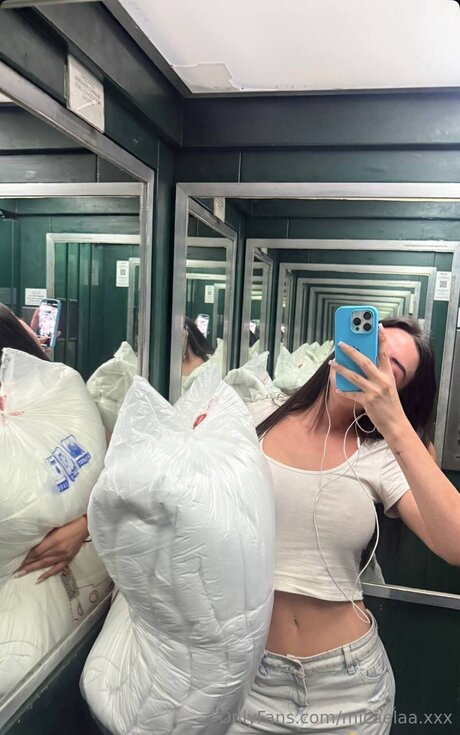 Micaelaa Xxx star hd gallery