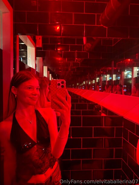 Elvitaballerina07 pornstar high quality pic