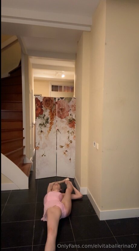 Elvitaballerina07 pornstar beautiful gallery