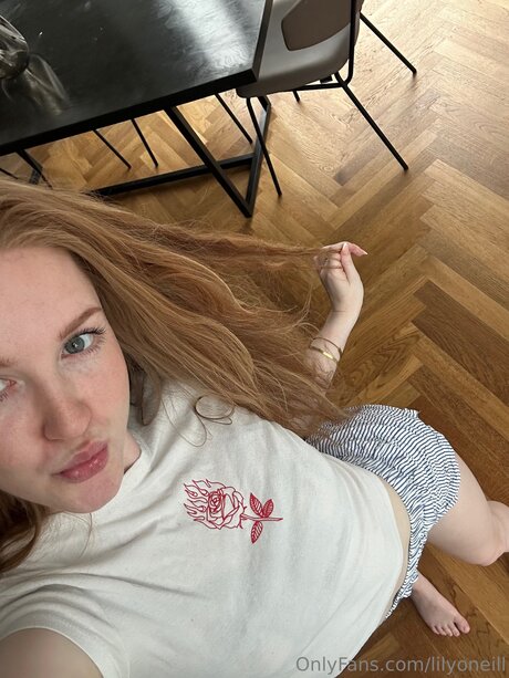 Lilyoneill pornstar hd images