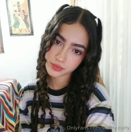 Skinny Curly pornstar nice galleries