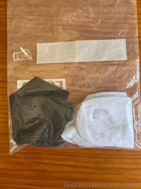 Chiaratipsytoes star top pics