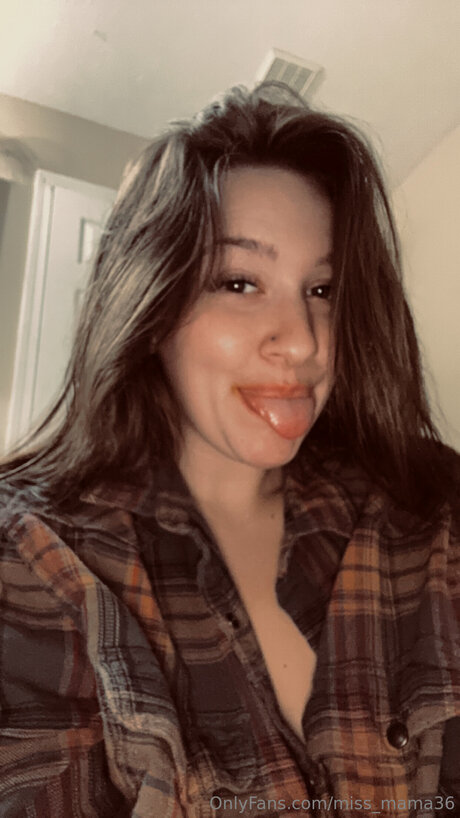 Miss Mama36 beautiful star photos