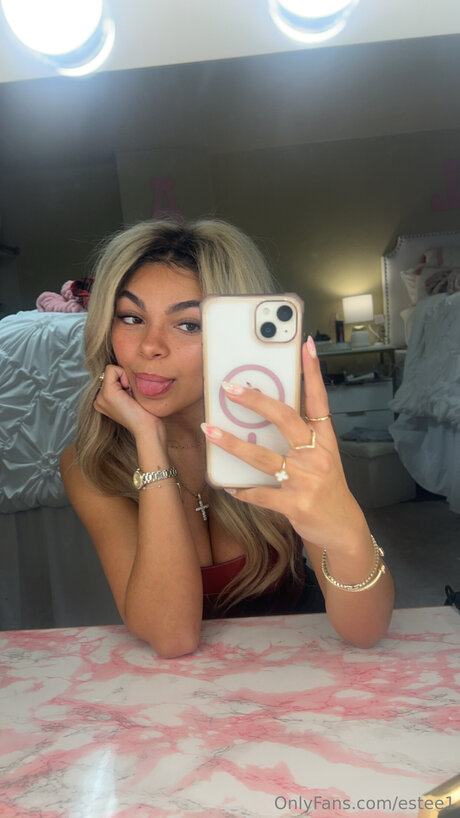 Estee1 free pornstar images