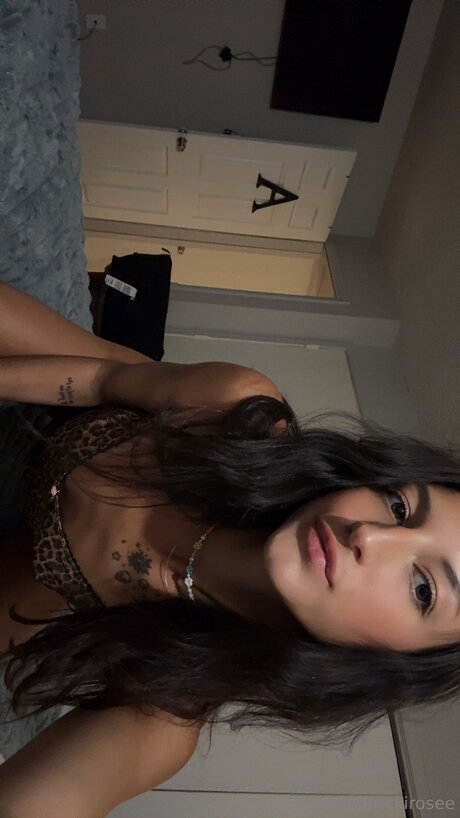 Rickirosee xxx star img