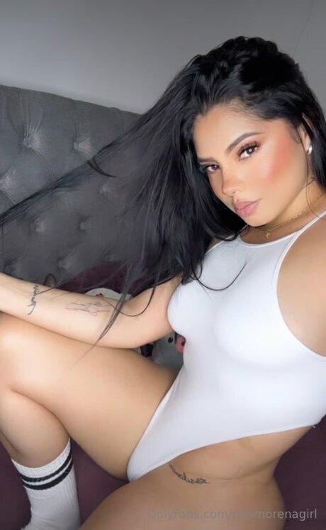 Mrsmorenagirl nude model photo