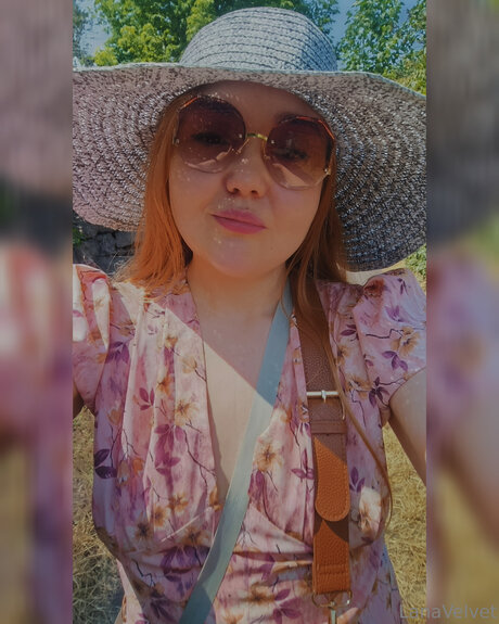 Elena Velvet25 nude star galleries