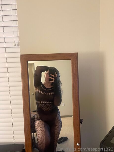 Easports823 nude pornstar pictures