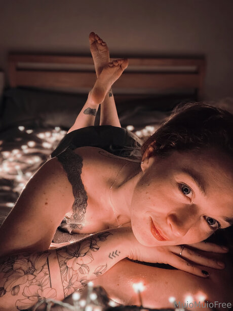 Lilith Voss Free hot star pics