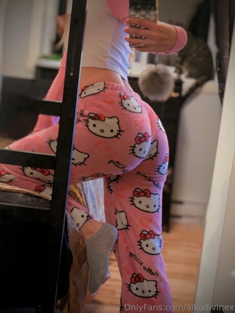 Aikodivinex pornographic model images