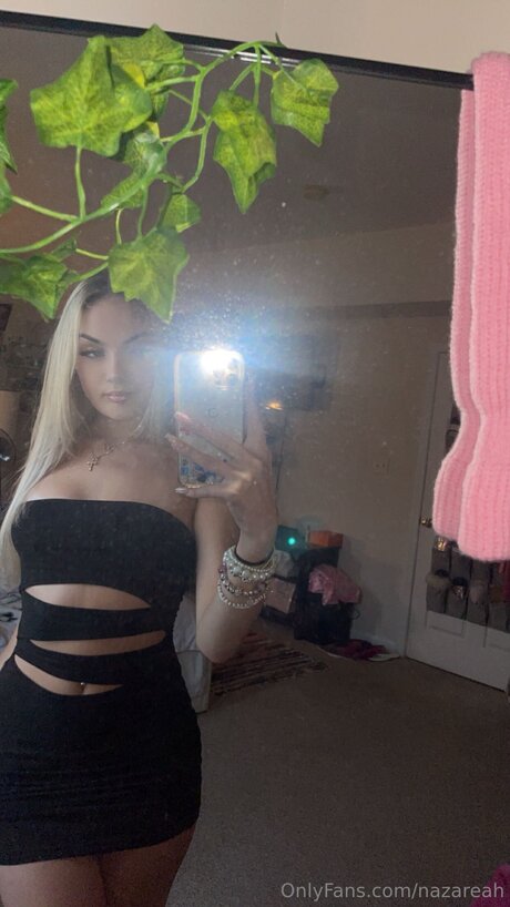 Nazareah high quality model pictures