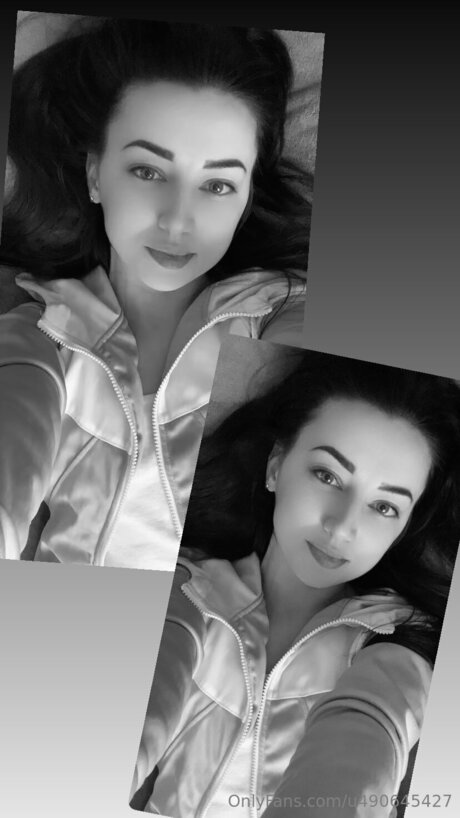 U490645427 nude star image