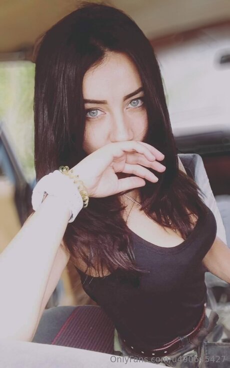 U490645427 model sex gallery