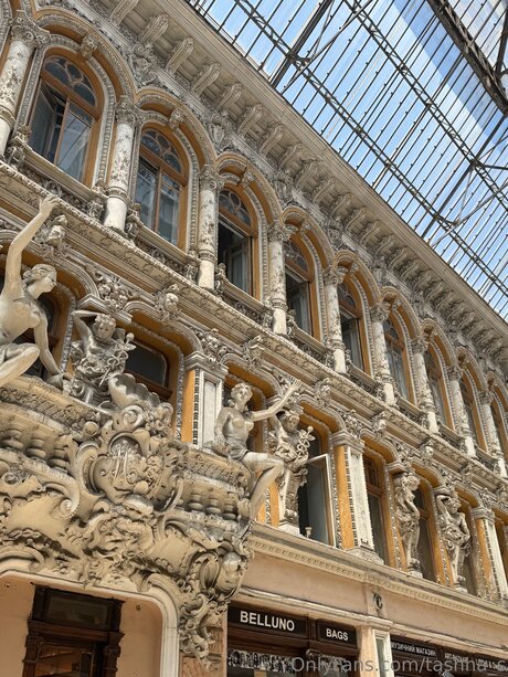 raven onlyfans erotic galleries