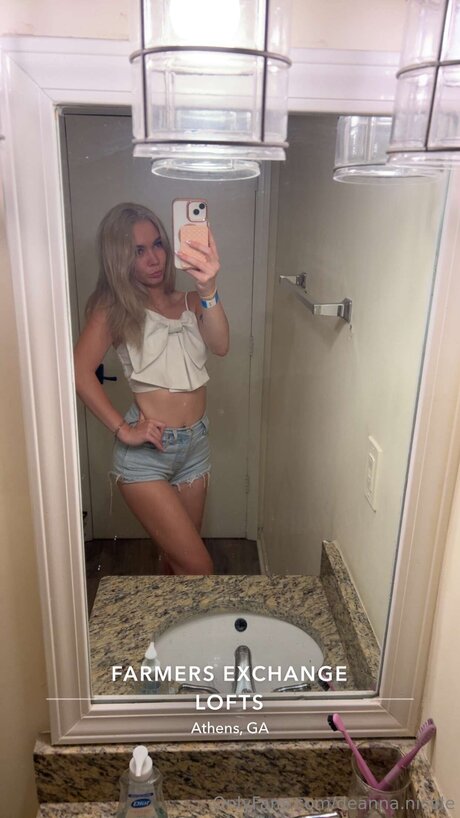 Deanna Nicole perfect pornstar galleries