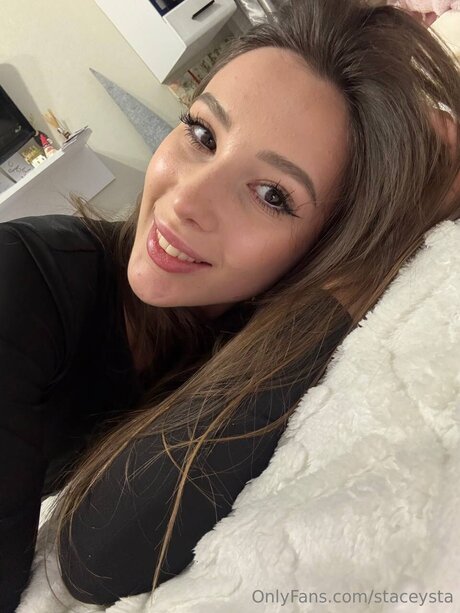 Stacy Ooo nice pornstar pic