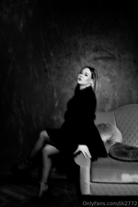 Lili2772 pretty actress pics