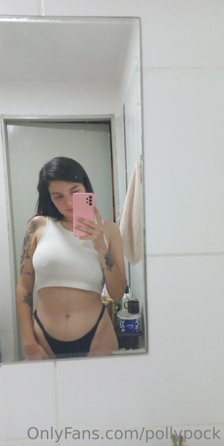 small onlyfans exclusive picture