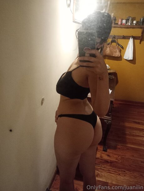 Juanilin porn star photos