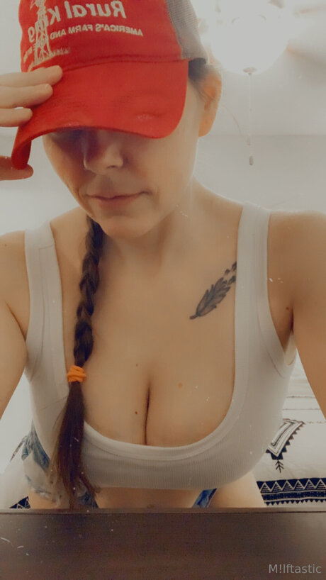 Mlftastic model free galleries