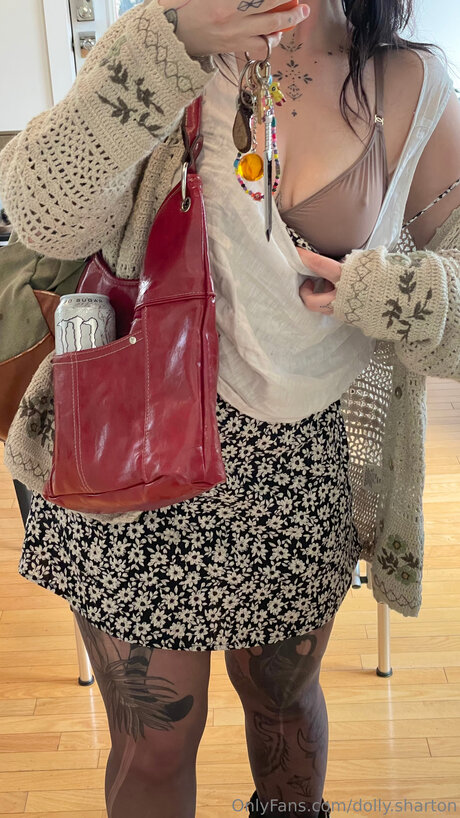 Dolly Sharton hd model picture