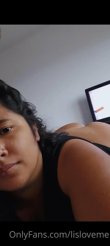 Lisloveme sexy model gallery