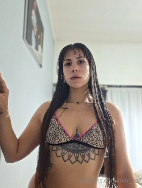 Romi To pretty pornstar photo