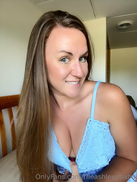 nude pregnant onlyfans top photo