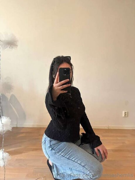 deep onlyfans beautiful pictures