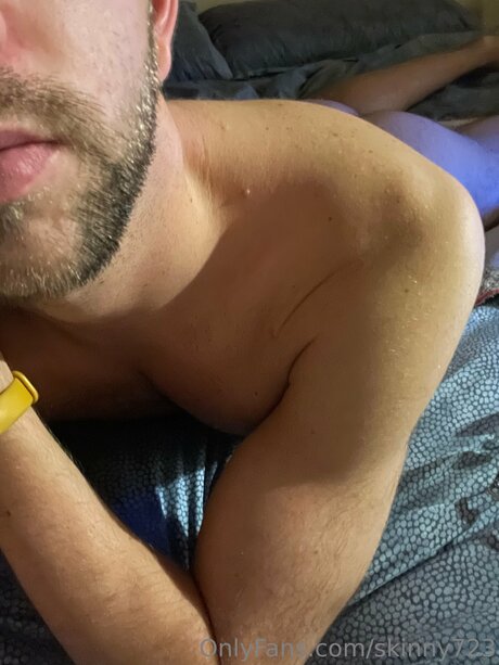 Skinny723 sexy pornstar image