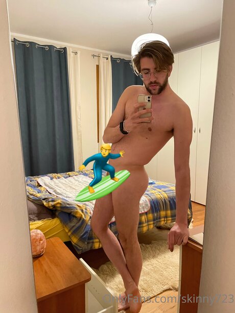 Skinny723 pornstar picture