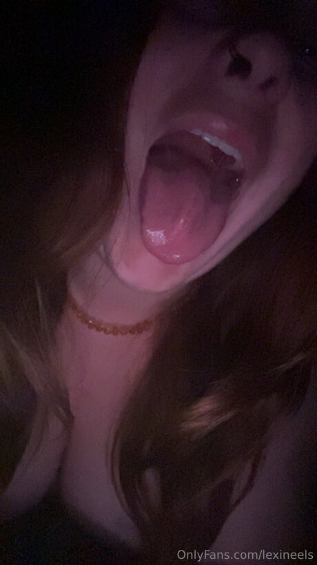 Lexineels model nudes pictures