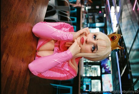 Strawbunnyx0 star adult photos