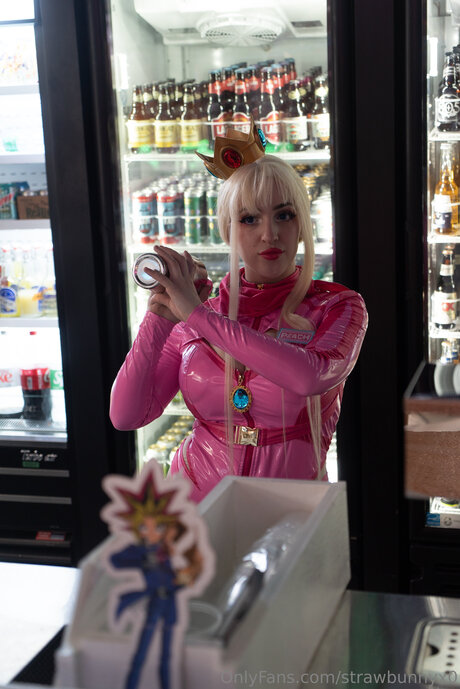 Strawbunnyx0 pornstar top img