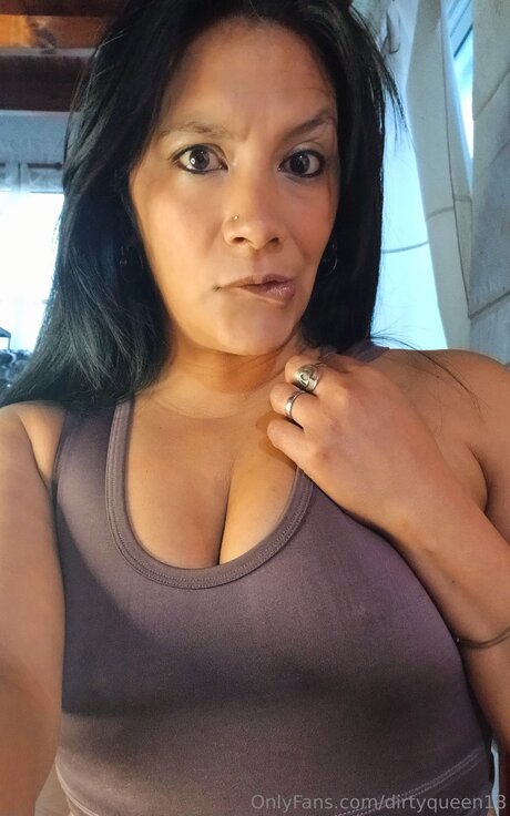Dirtyqueen18 adult star images