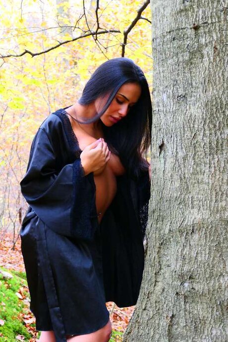 Jasmiinsecretsfree pornstar hd pic