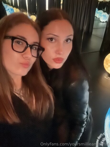 Yoursmillieandsofiia star free img
