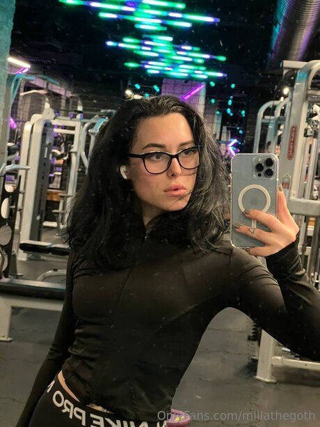 Millathegoth best actress galleries