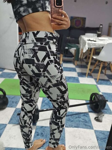 Ayylen pornstar free photos