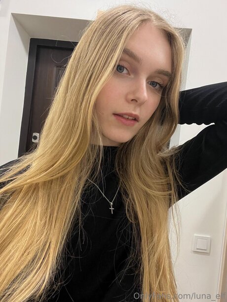 Arya Lune pornstar high quality galleries