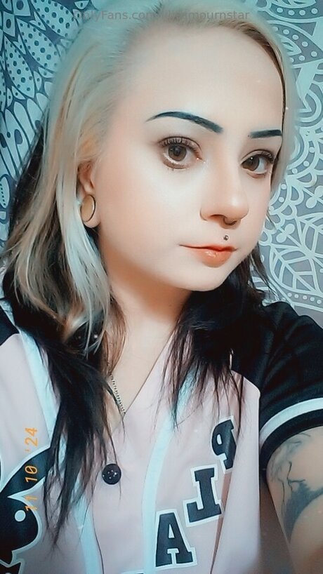 Lilithmournstar top model img