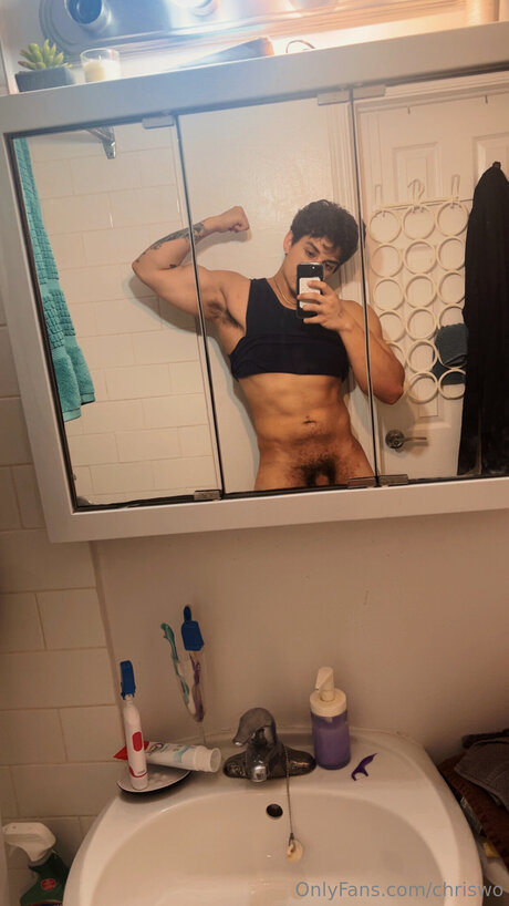 Chriswo star naked images