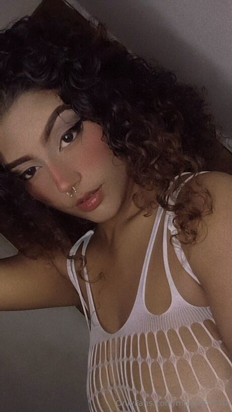 Mollyash170 top model picture