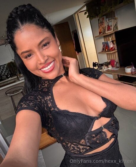 Hexx Kitten model high quality images