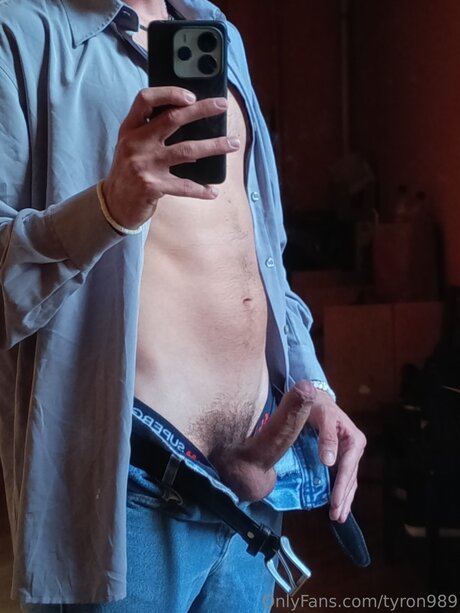 Tyron989 art pornstar images